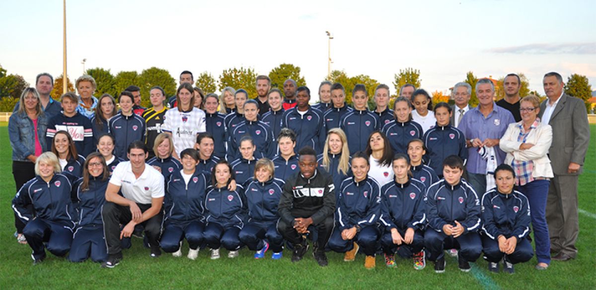 Présentation officielle de la section féminine | CLERMONT ...
