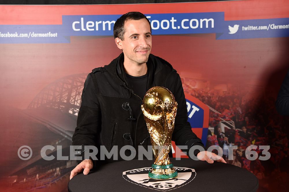 Vos photos avec la Coupe du Monde