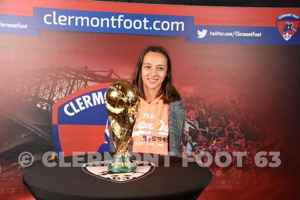 Vos photos avec la Coupe du Monde