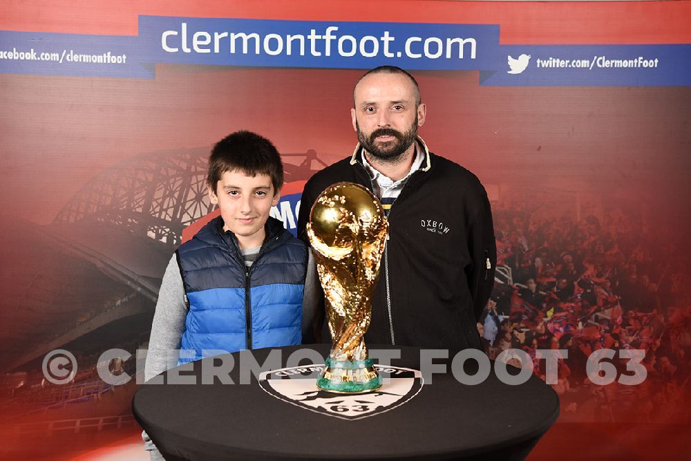 Vos photos avec la Coupe du Monde