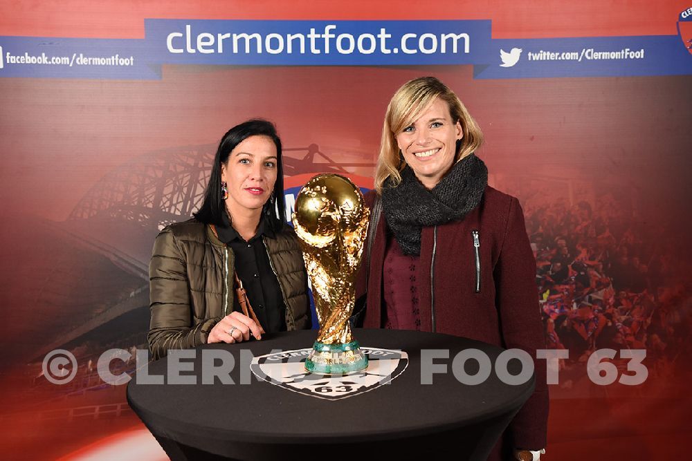Vos photos avec la Coupe du Monde