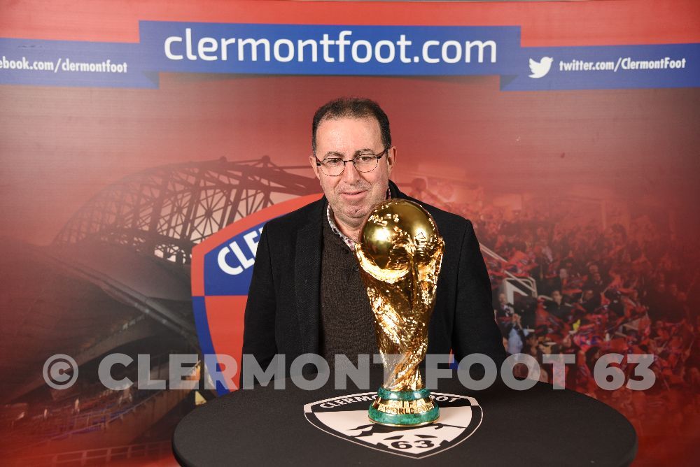 Vos photos avec la Coupe du Monde