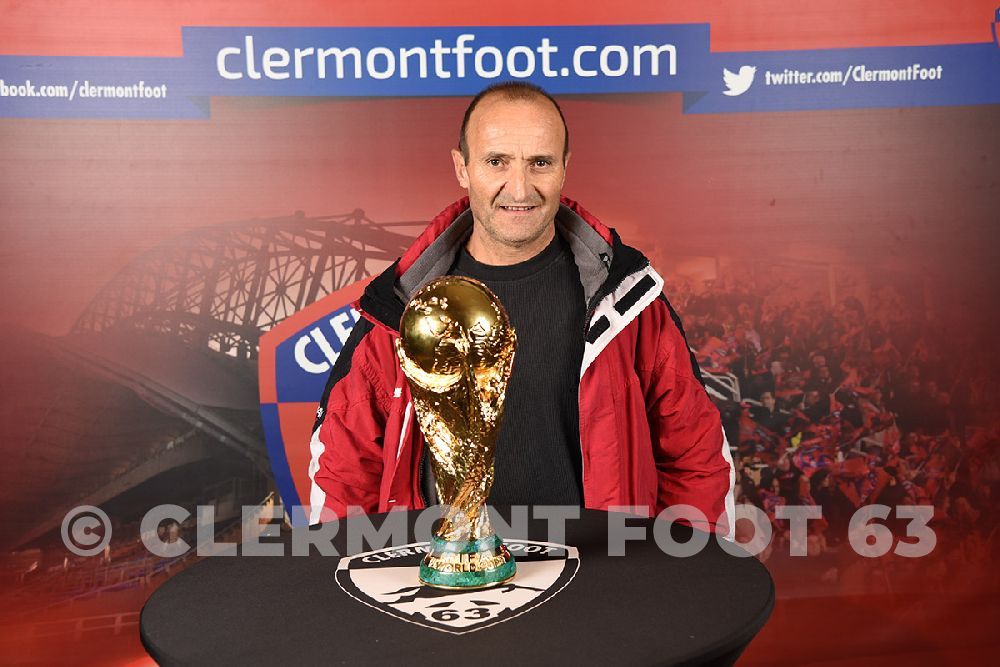 Vos photos avec la Coupe du Monde