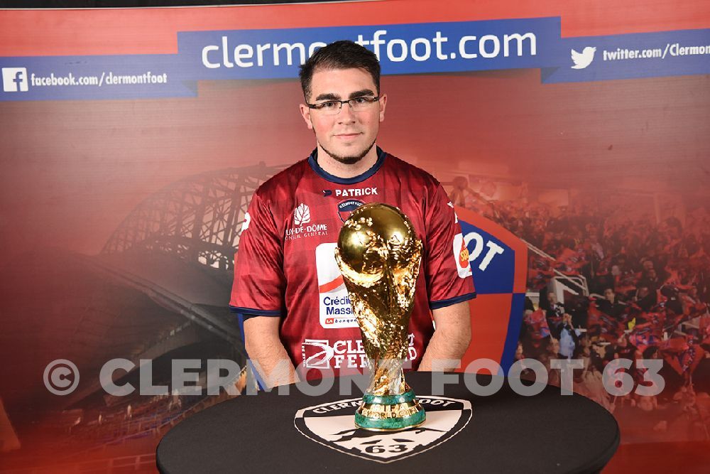 Vos photos avec la Coupe du Monde