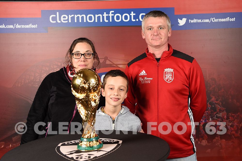Vos photos avec la Coupe du Monde