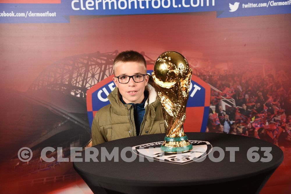 Vos photos avec la Coupe du Monde