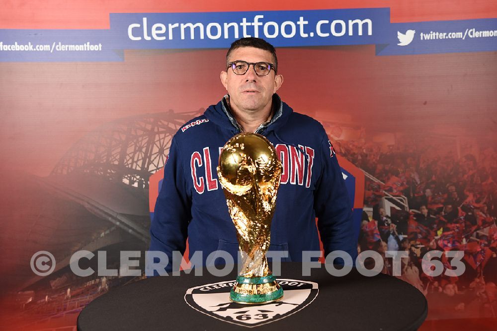 Vos photos avec la Coupe du Monde