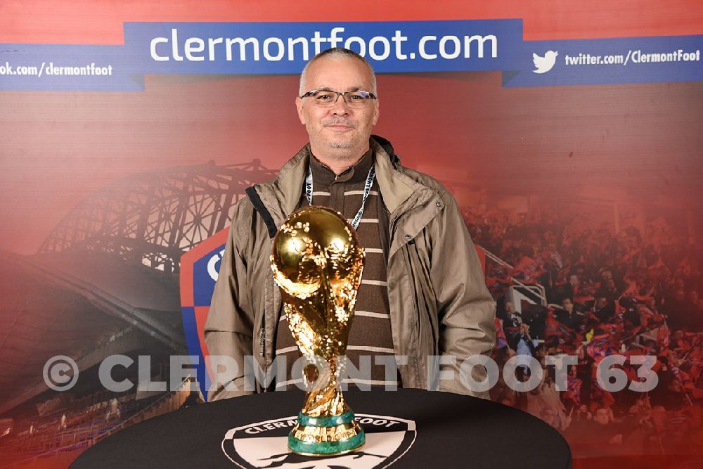 Vos photos avec la Coupe du Monde