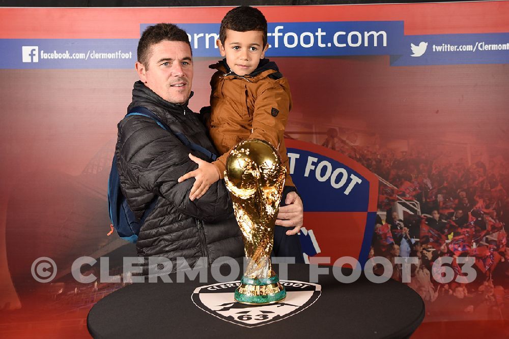 Vos photos avec la Coupe du Monde