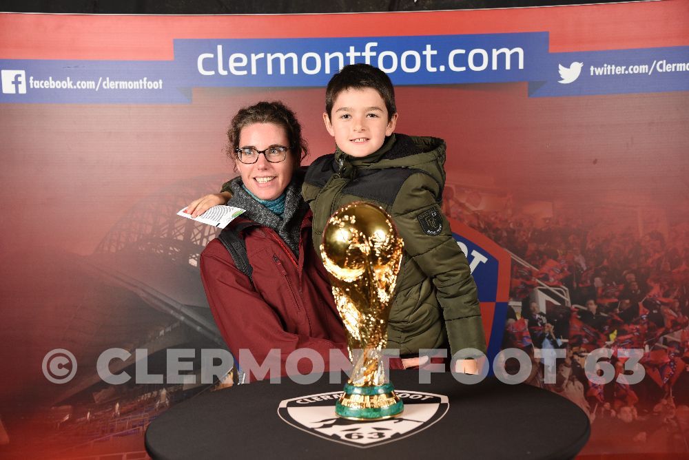 Vos photos avec la Coupe du Monde