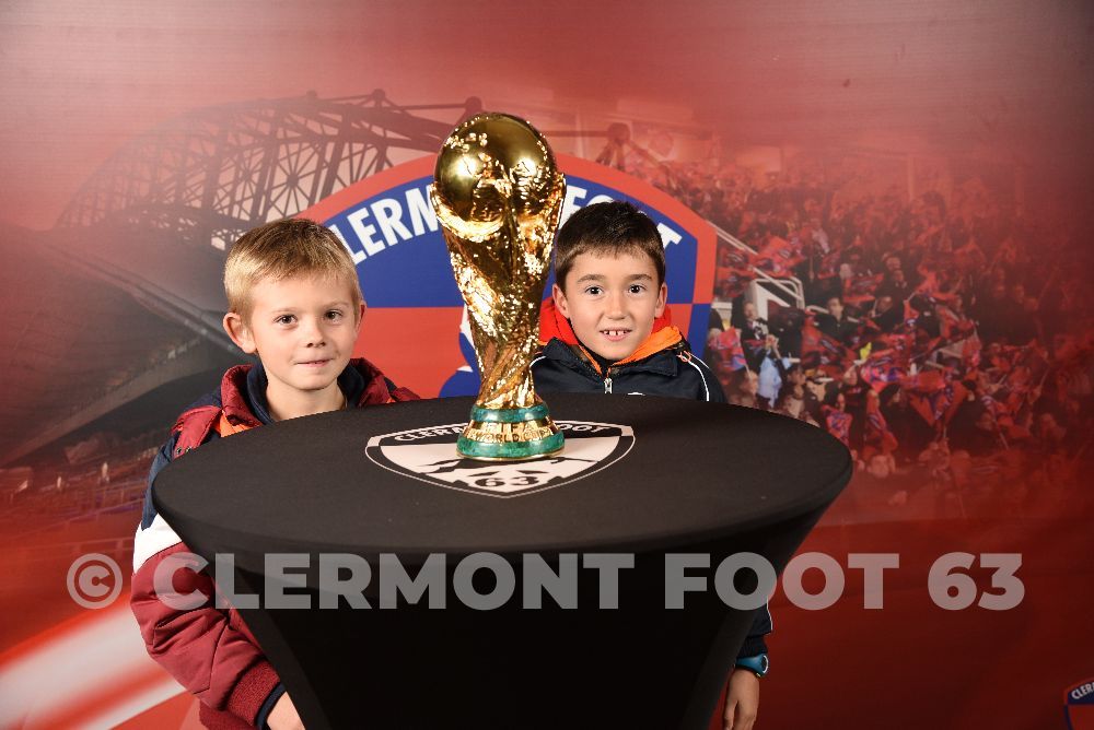 Vos photos avec la Coupe du Monde