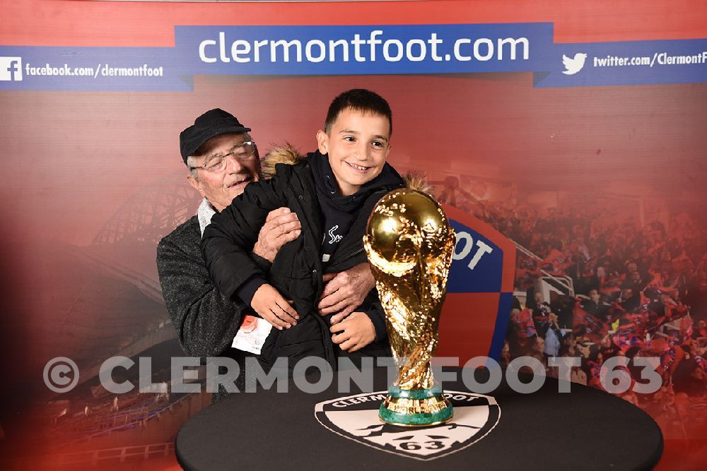 Vos photos avec la Coupe du Monde