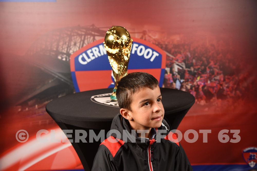 Vos photos avec la Coupe du Monde