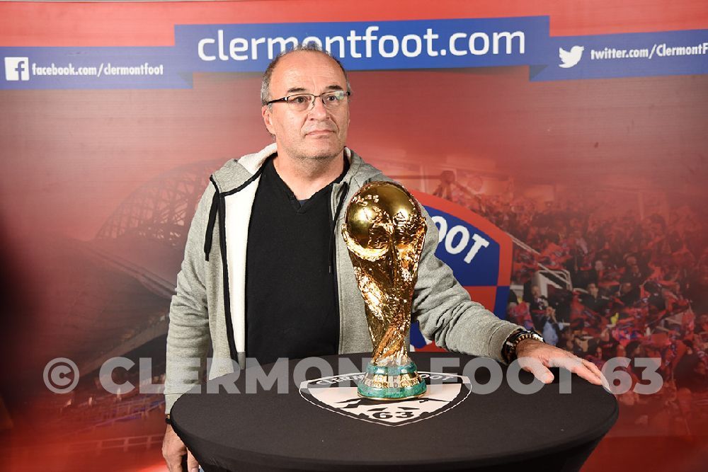 Vos photos avec la Coupe du Monde