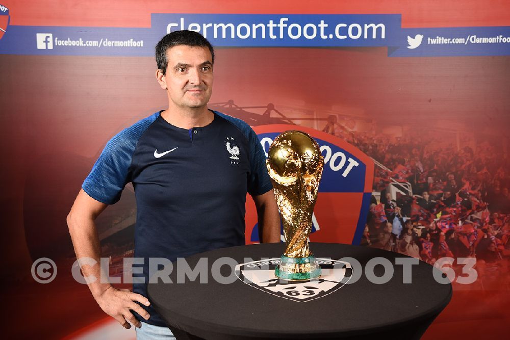 Vos photos avec la Coupe du Monde