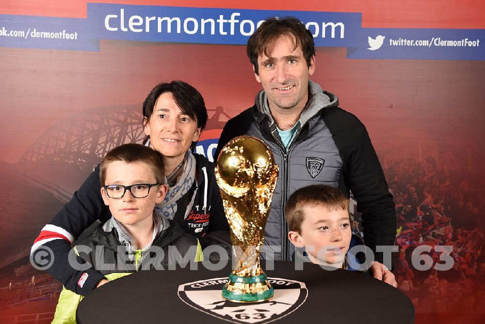 Vos photos avec la Coupe du Monde