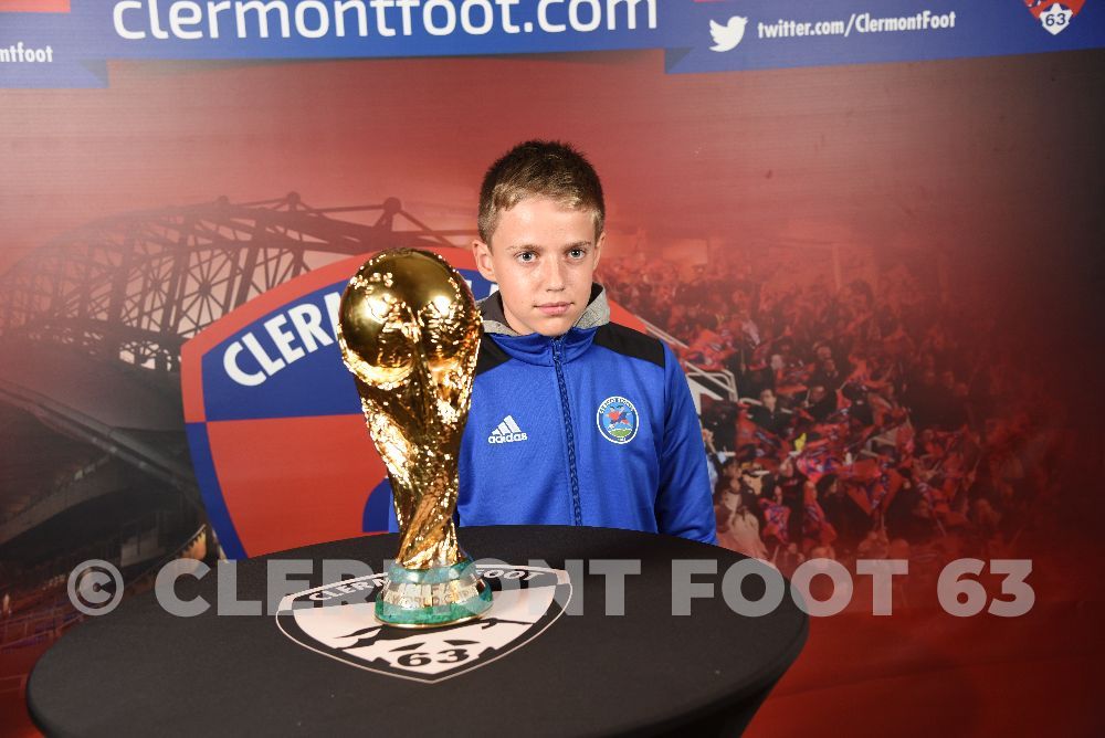 Vos photos avec la Coupe du Monde