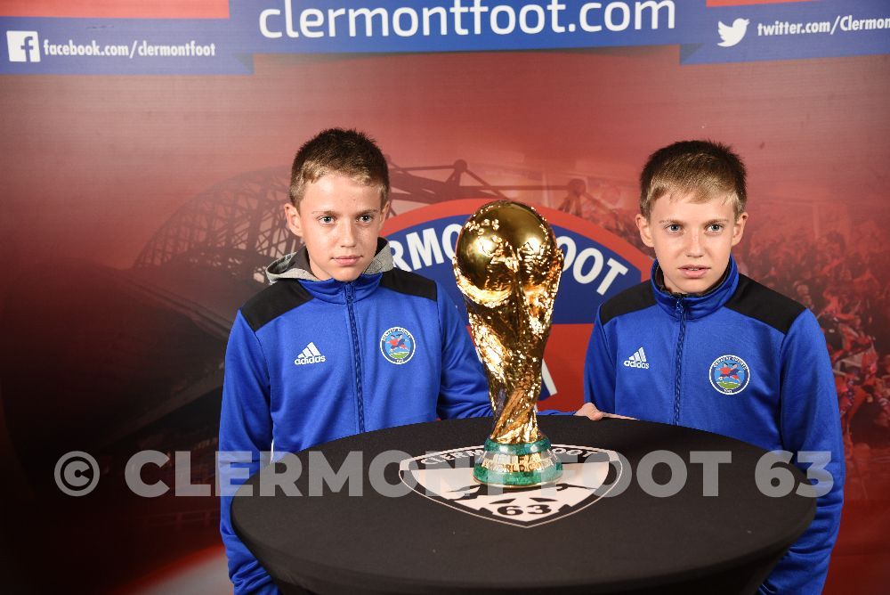 Vos photos avec la Coupe du Monde