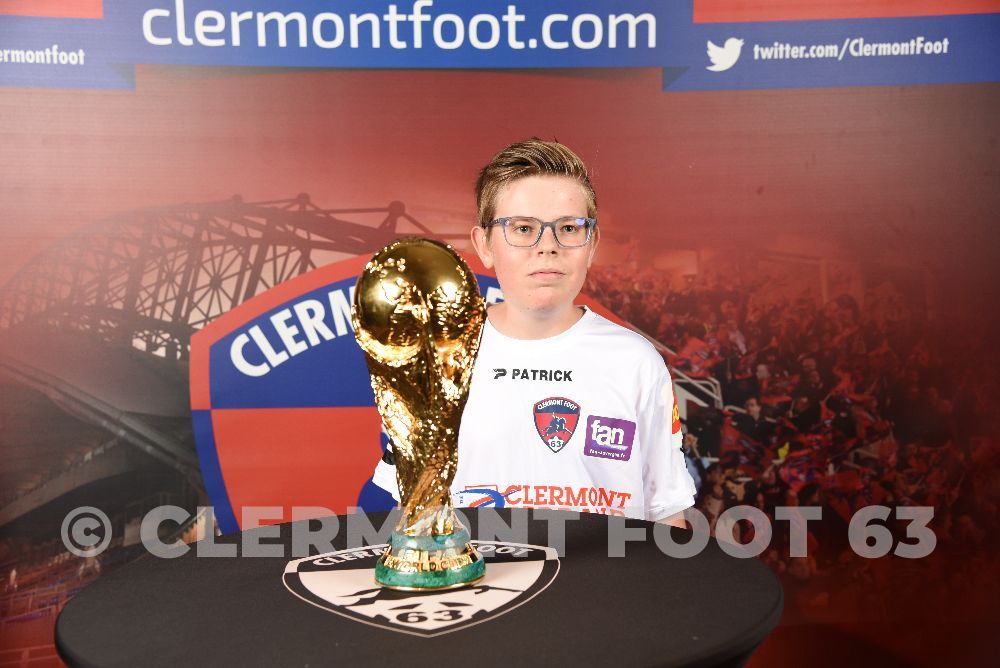 Vos photos avec la Coupe du Monde