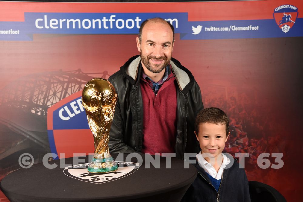 Vos photos avec la Coupe du Monde