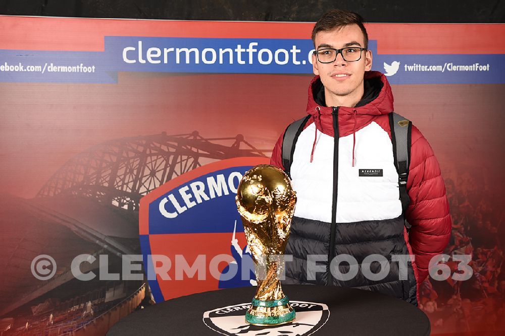 Vos photos avec la Coupe du Monde