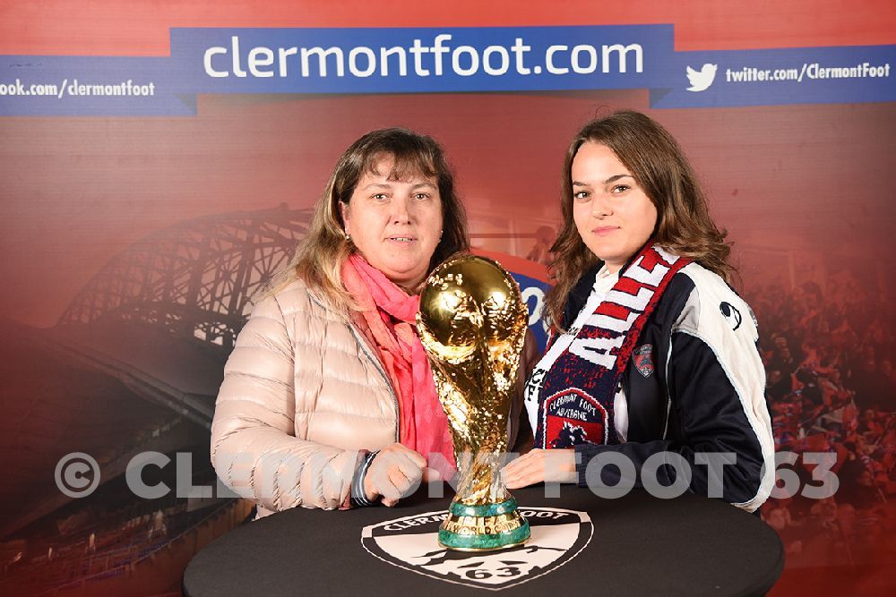 Vos photos avec la Coupe du Monde