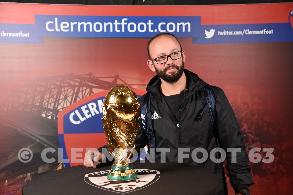 Vos photos avec la Coupe du Monde