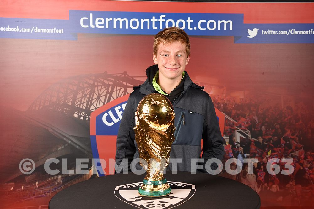Vos photos avec la Coupe du Monde