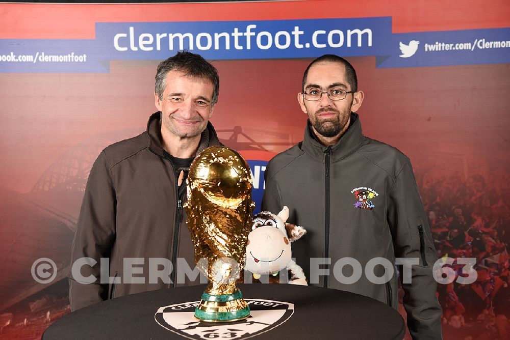 Vos photos avec la Coupe du Monde