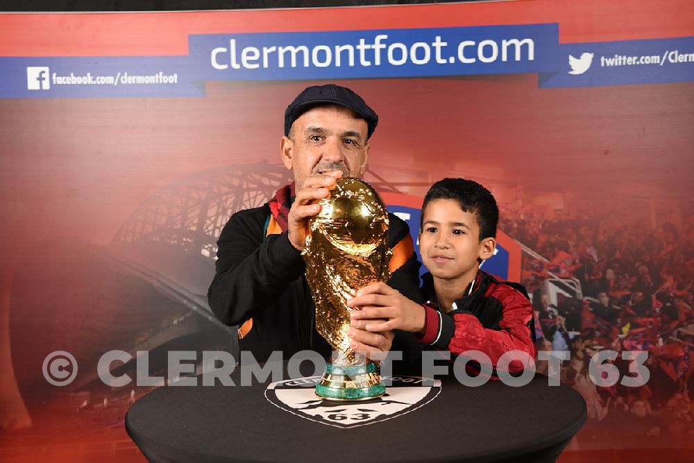 Vos photos avec la Coupe du Monde