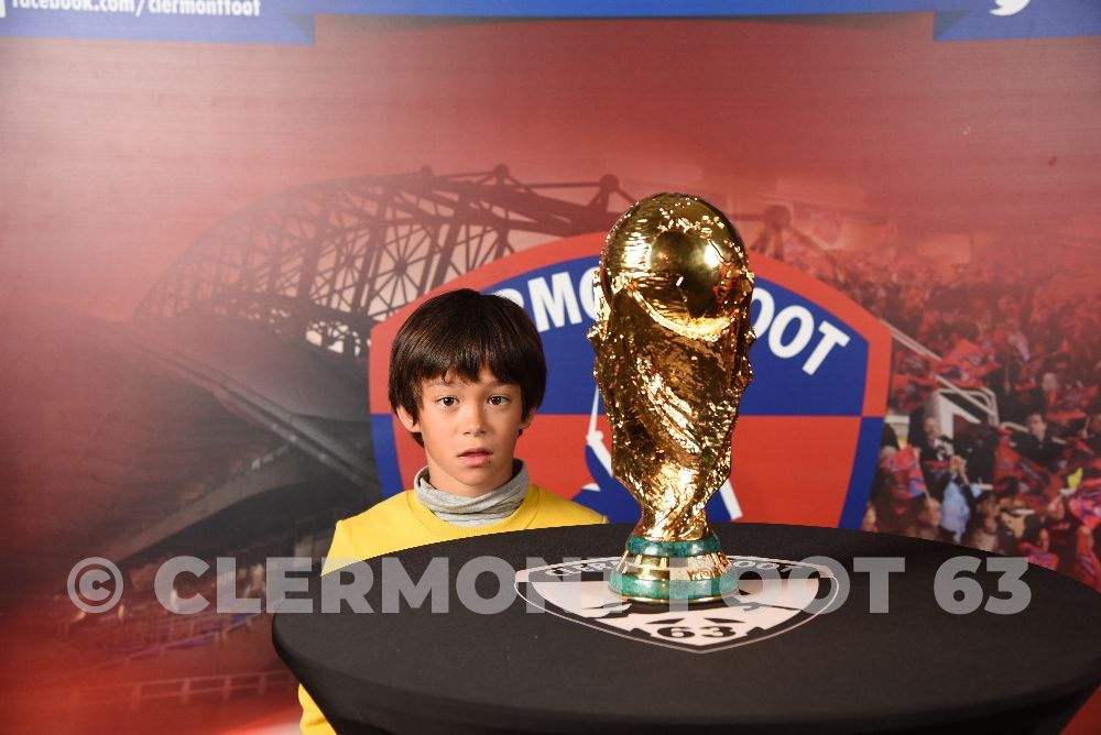 Vos photos avec la Coupe du Monde