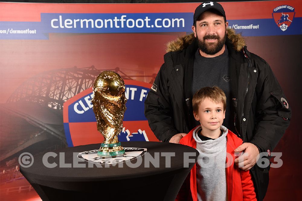 Vos photos avec la Coupe du Monde