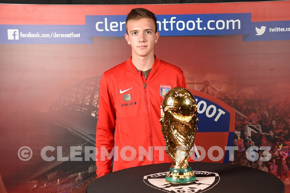 Vos photos avec la Coupe du Monde