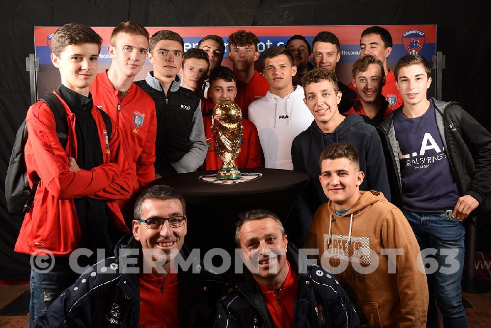 Vos photos avec la Coupe du Monde