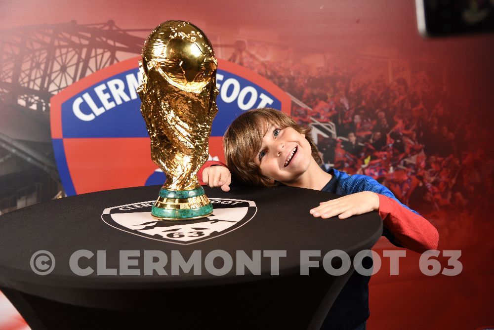 Vos photos avec la Coupe du Monde