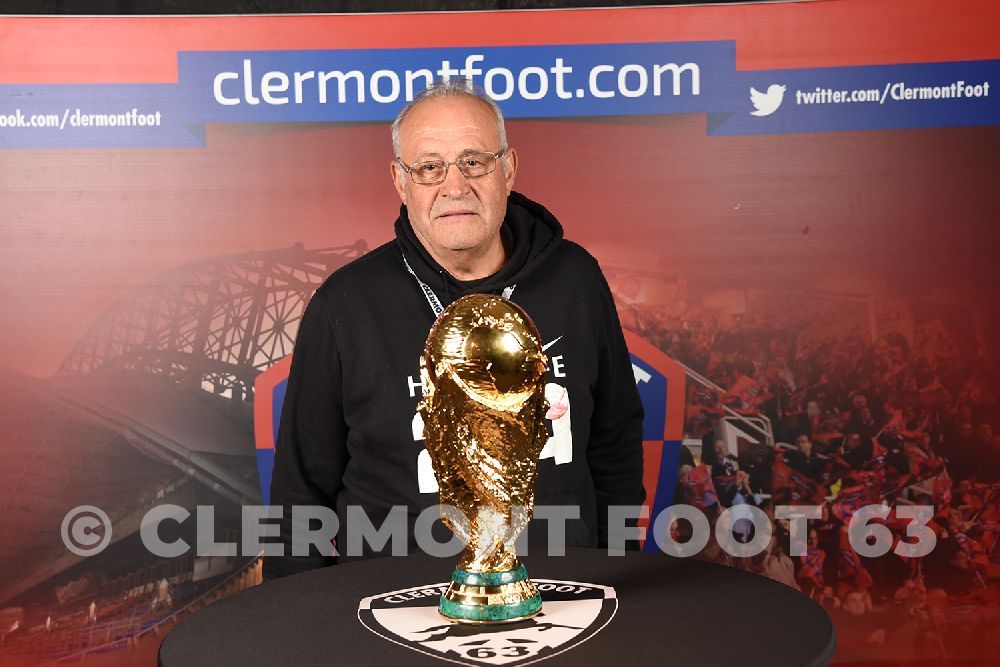 Vos photos avec la Coupe du Monde