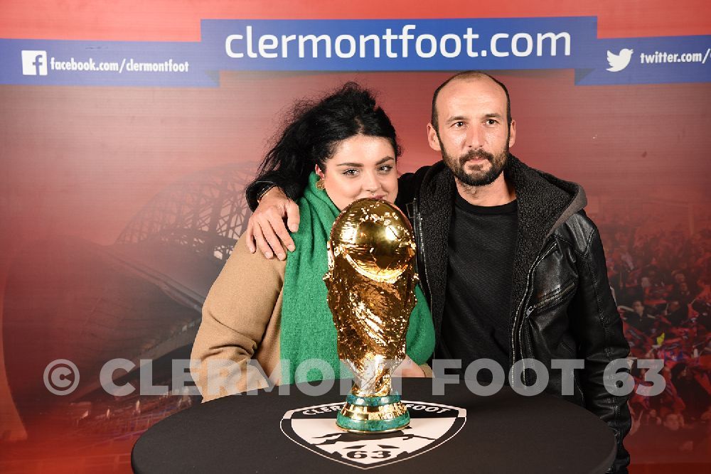 Vos photos avec la Coupe du Monde
