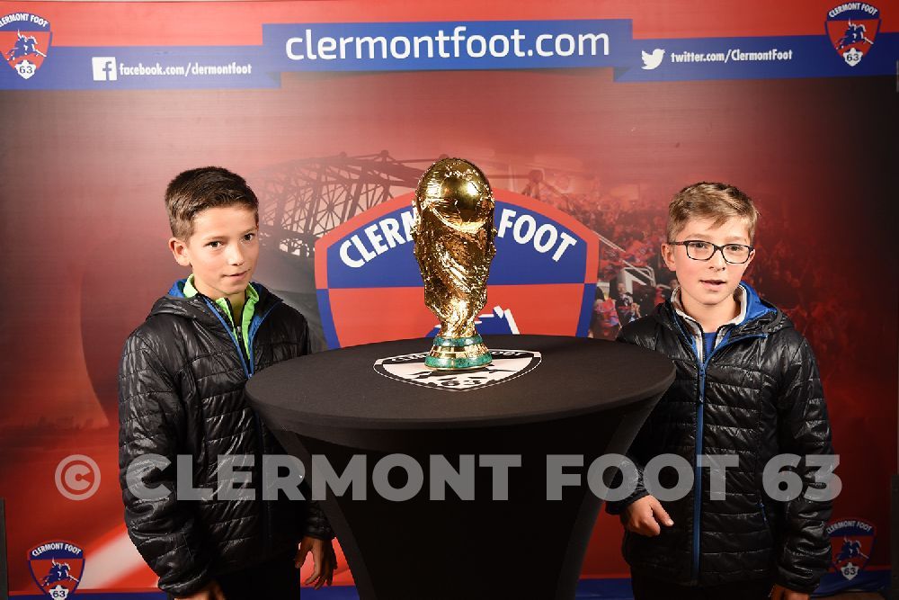 Vos photos avec la Coupe du Monde