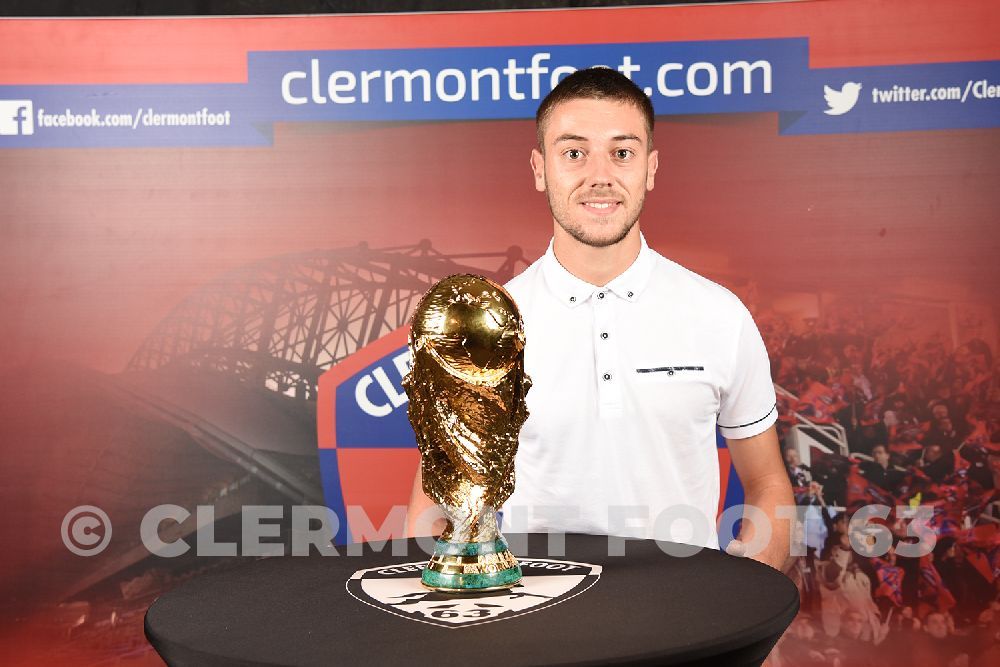 Vos photos avec la Coupe du Monde