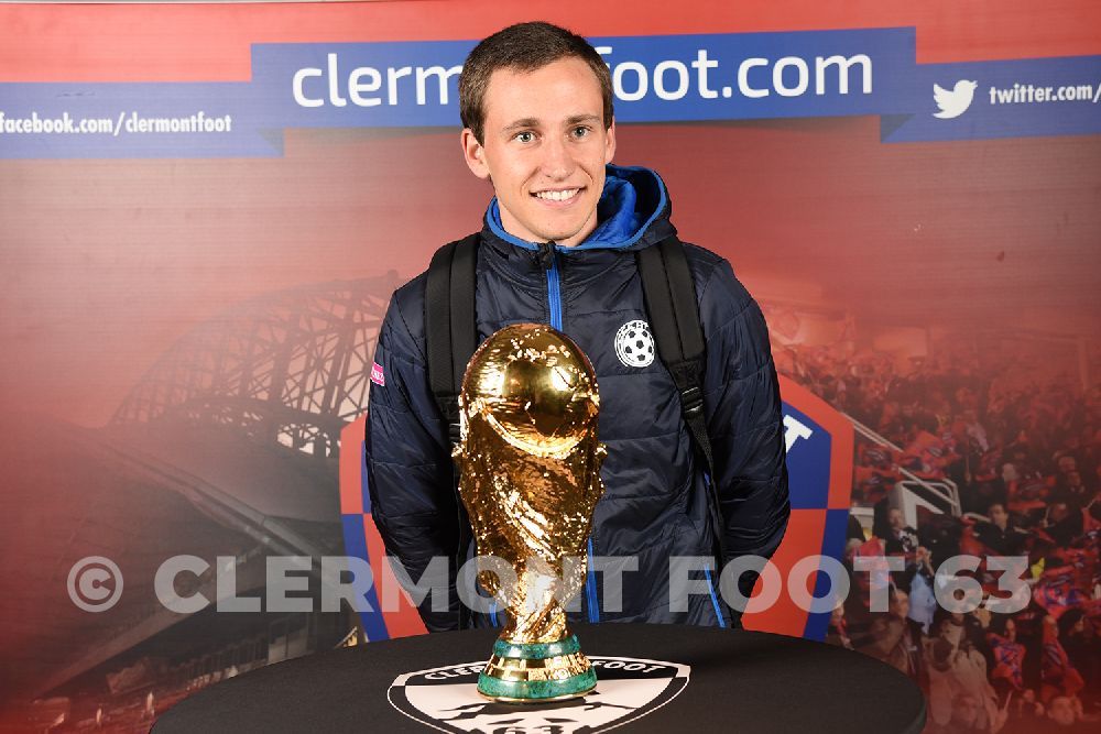 Vos photos avec la Coupe du Monde