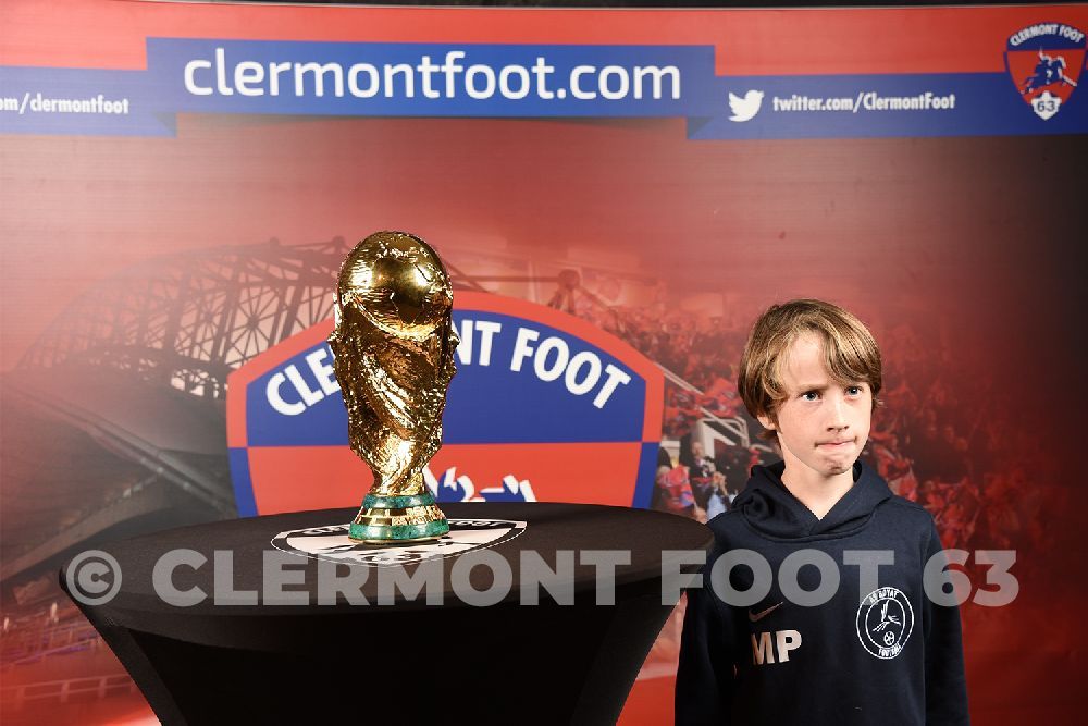 Vos photos avec la Coupe du Monde