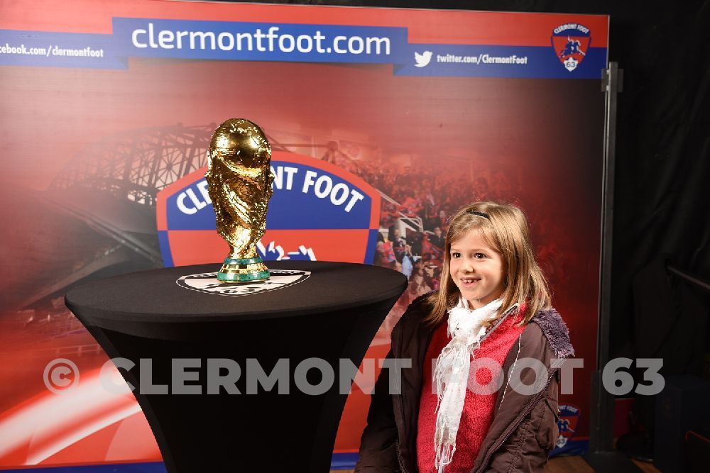Vos photos avec la Coupe du Monde