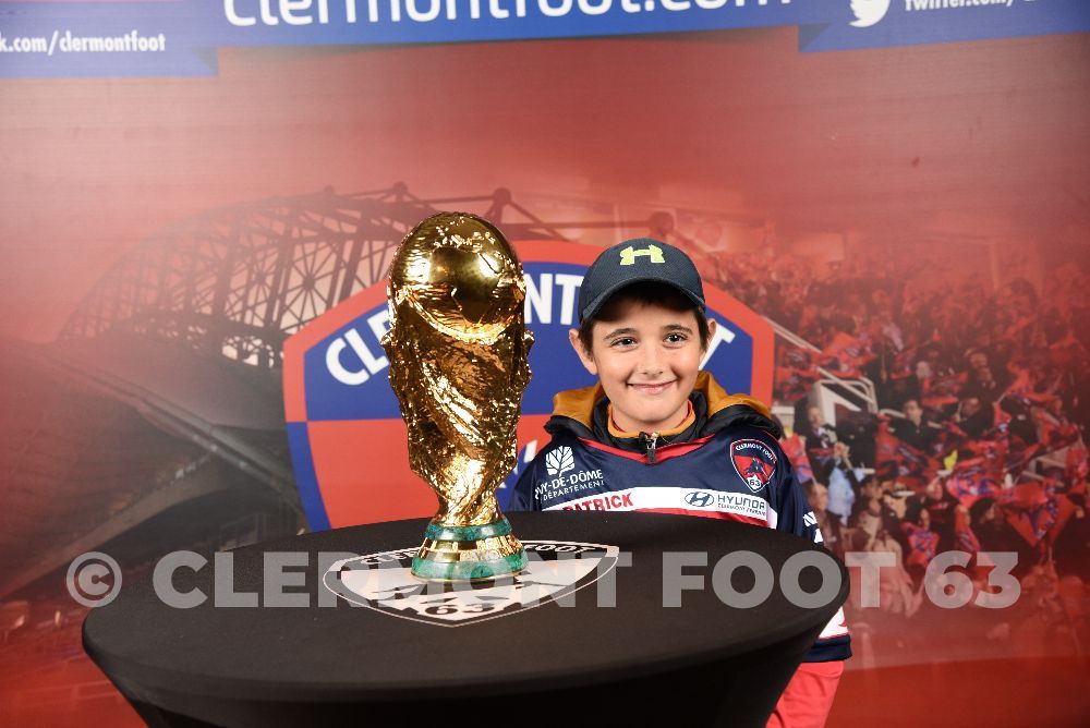 Vos photos avec la Coupe du Monde