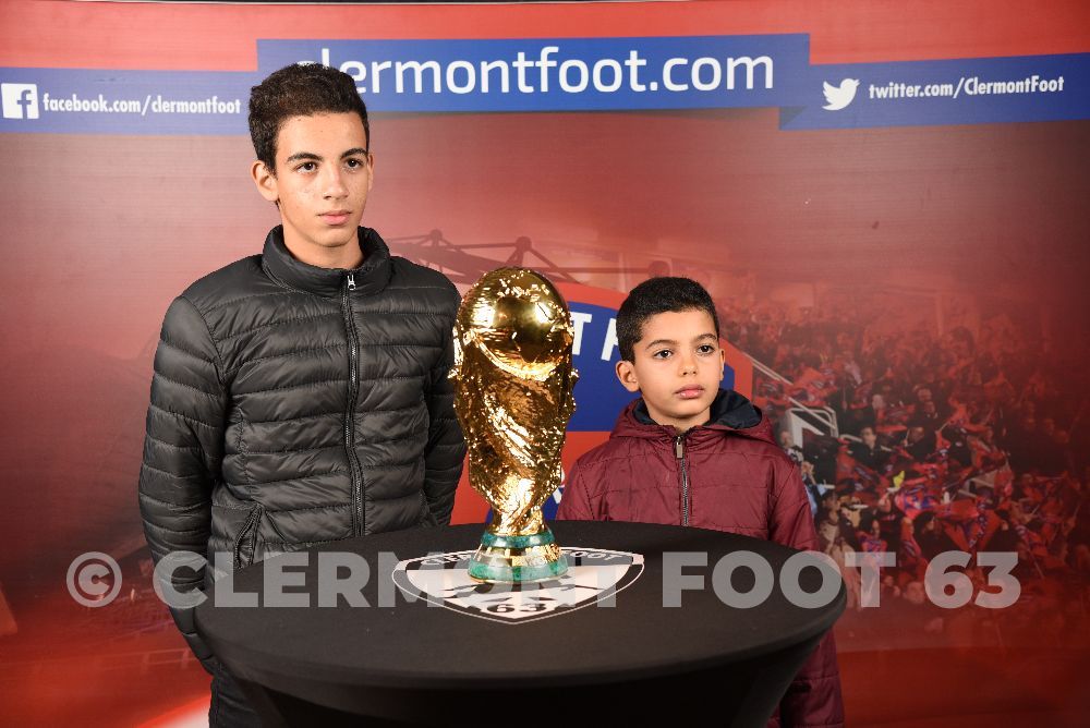 Vos photos avec la Coupe du Monde