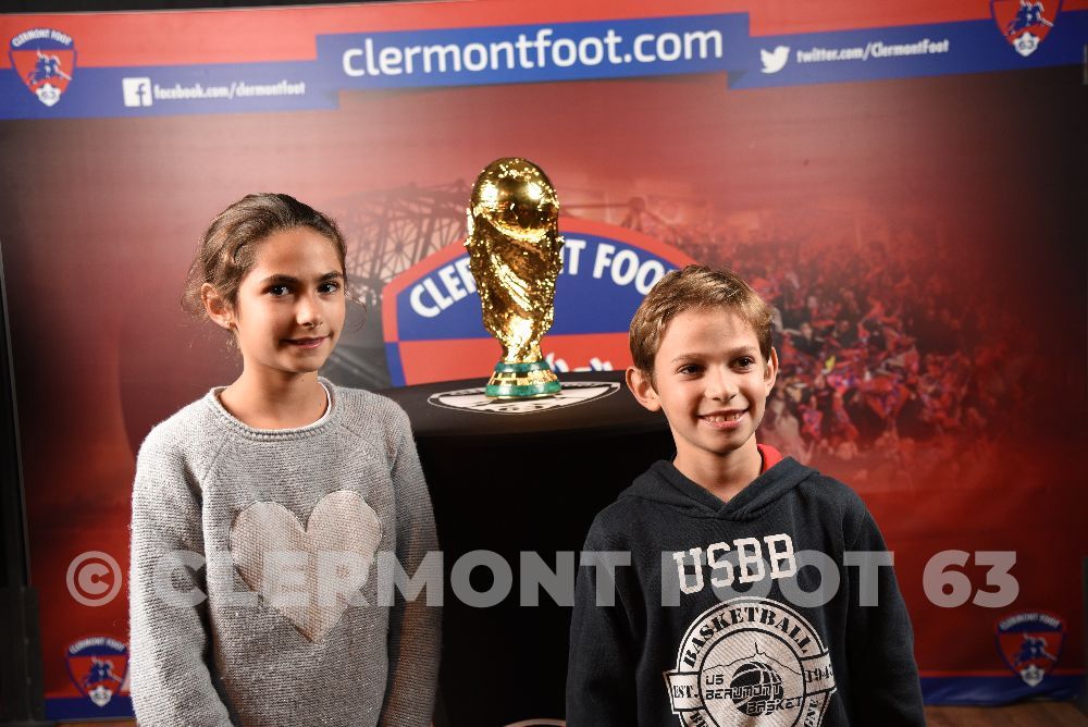 Vos photos avec la Coupe du Monde