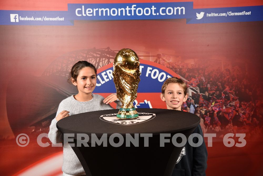Vos photos avec la Coupe du Monde