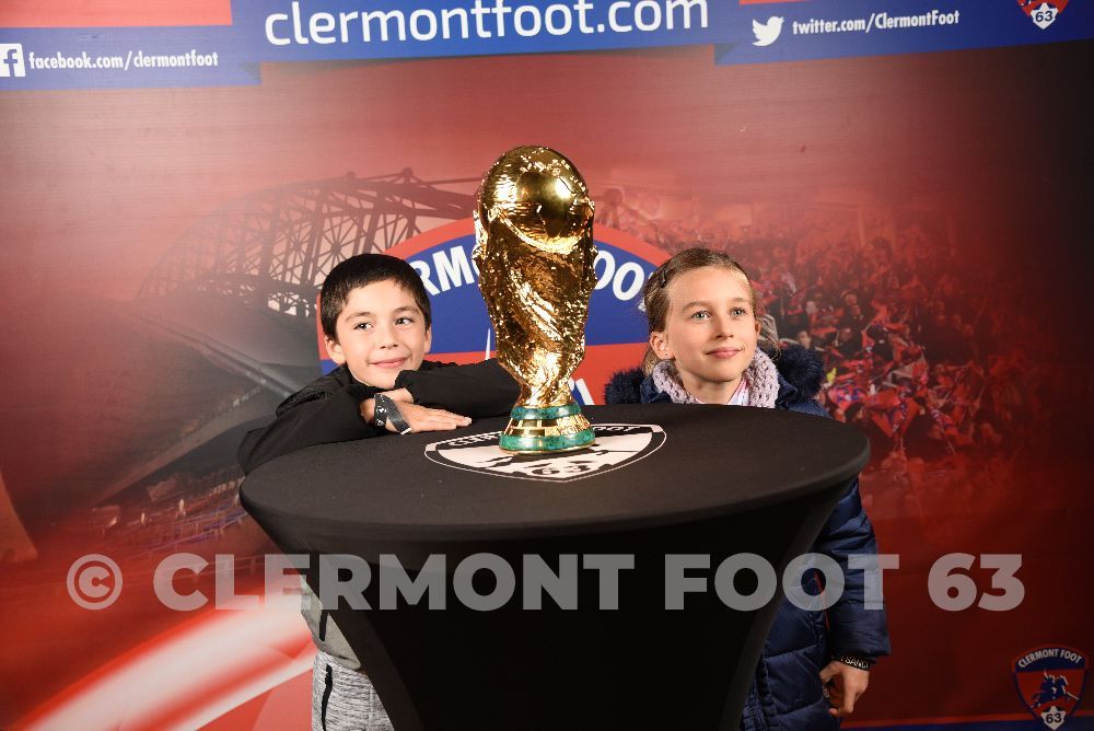Vos photos avec la Coupe du Monde