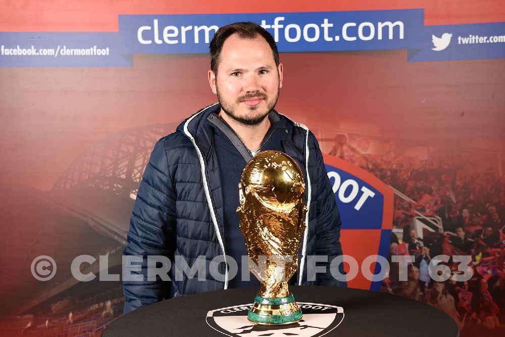 Vos photos avec la Coupe du Monde