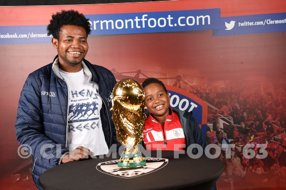 Vos photos avec la Coupe du Monde