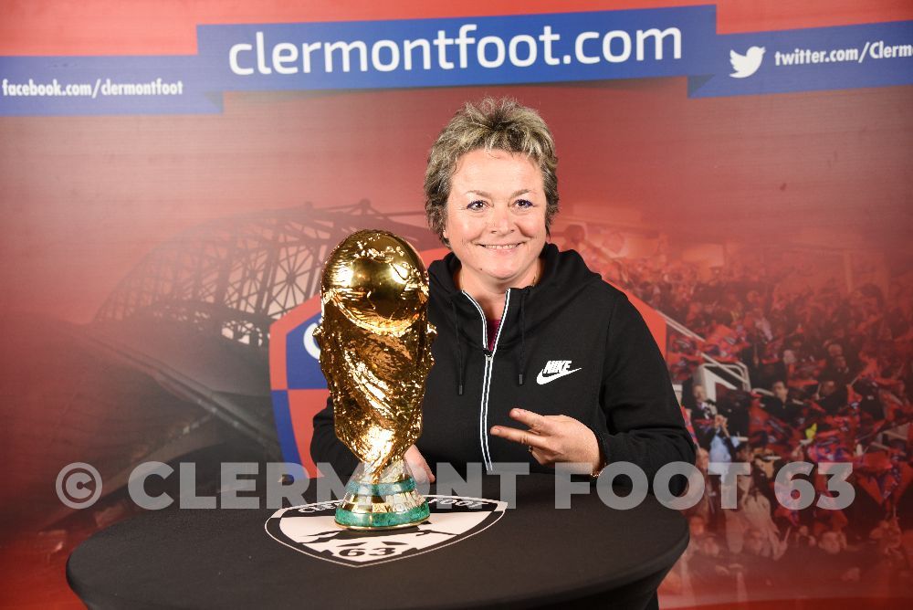 Vos photos avec la Coupe du Monde